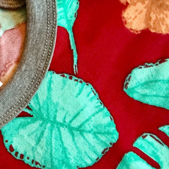 LuLaRoe Randy Top - Picture 3 of 3